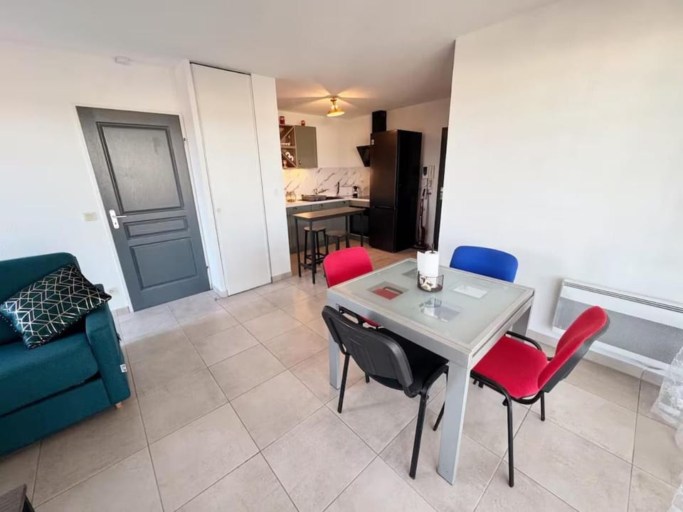Appartement Lumineux 4 Pers avec Clim et grande Terrasse Apartment in Mauguio