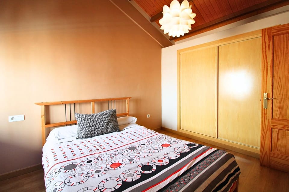 Bed, Bedroom, wardrobe