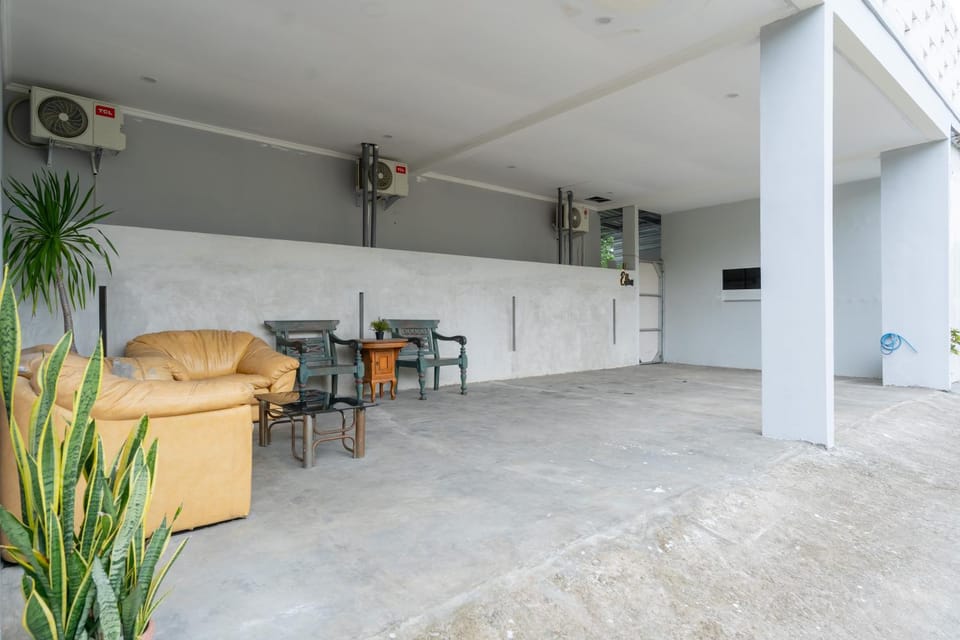 Lobby or reception, Seating area