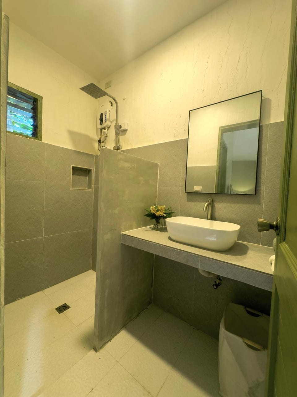 Shower, Bathroom, towels