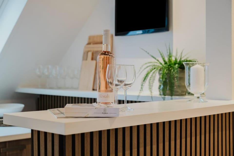 Eksklusiv 2BR lejlighed I Terrasse I Fri parkering Apartment in Region of Southern Denmark