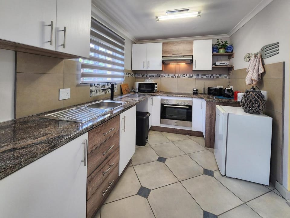 StayC1 Green Oaks Apartment in Knysna