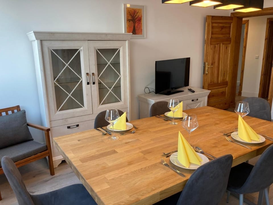 Alt-Berliner Schwanenhof Ferienwohnung DG links Apartment in Lychen