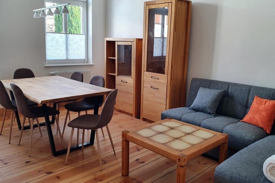 Alt-Berliner Schwanenhof Ferienwohnung EG rechts Apartment in Lychen