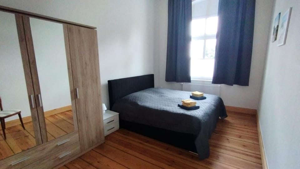 Alt-Berliner Schwanenhof Ferienwohnung EG rechts Apartment in Lychen