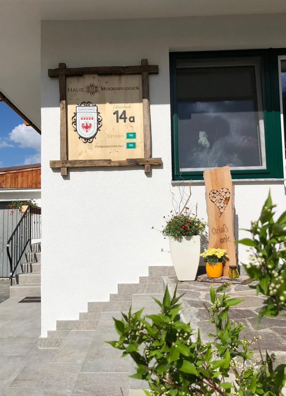 Facade/entrance, Property logo or sign, Certificate/Award