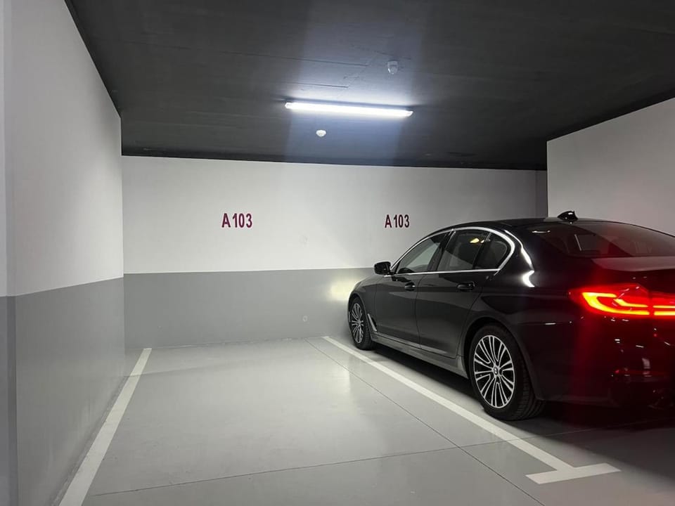 Modern 1BR Orangeraie - Terrace & Pool Apartment in Rabat