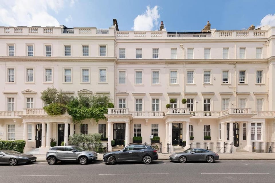 Luxury duplex roof terrace and 2 balconies Apartment in City of Westminster