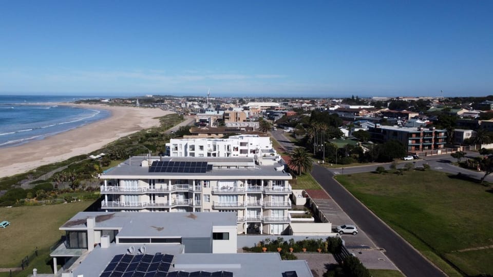 Central Beach Stay Ultimate Holiday Spot Apartment in Eastern Cape