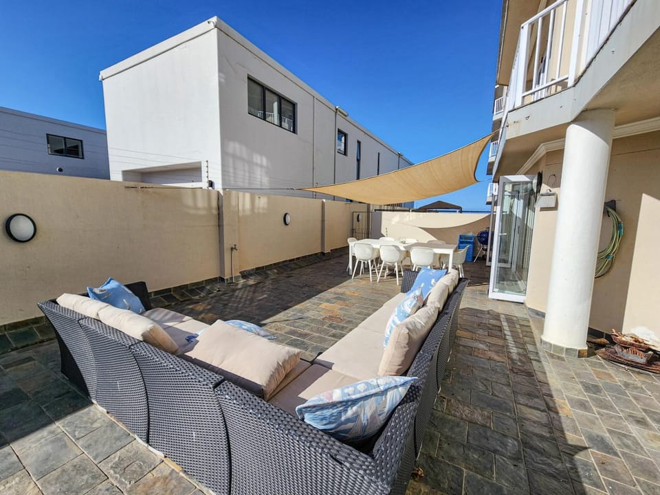 Central Beach Stay Ultimate Holiday Spot Apartment in Eastern Cape