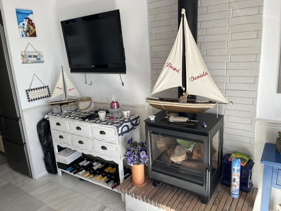 TV and multimedia, Kitchen or kitchenette, minibar