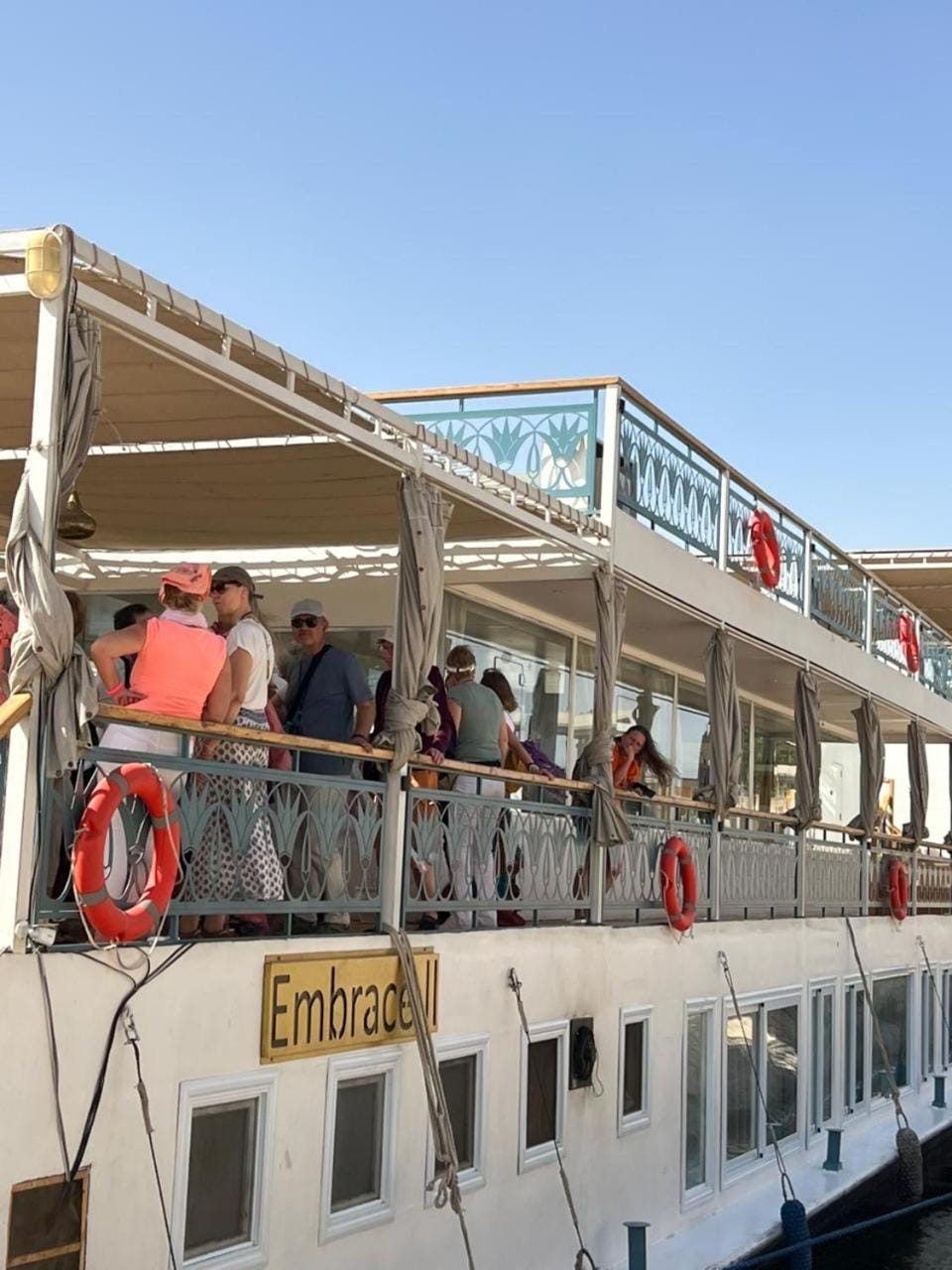 Embrace Nile Cruise - Luxor Aswan 4 nights every Saterday - Aswan Luxor 3 nights every wednesday Docked boat in Luxor