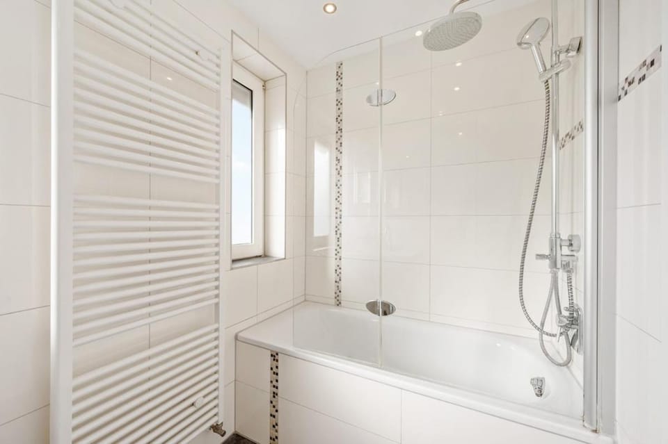 Shower, Bathroom, Bath