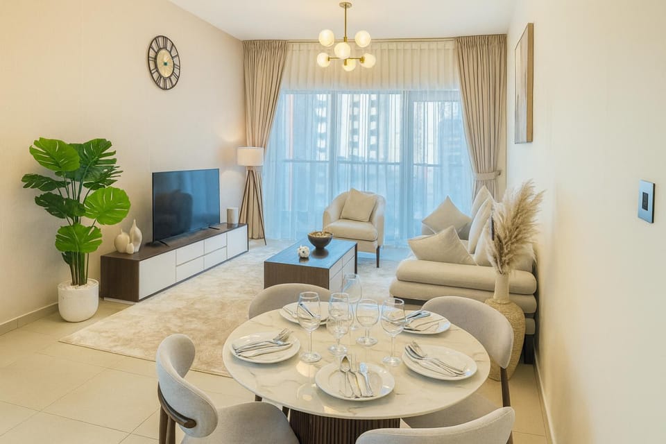 Luxury Apartment Fully Furnished Jumeirah Garden City Apartment in Dubai