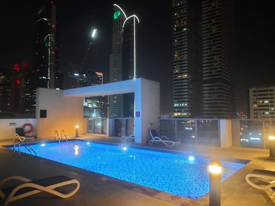 Luxury Apartment Fully Furnished Jumeirah Garden City Apartment in Dubai