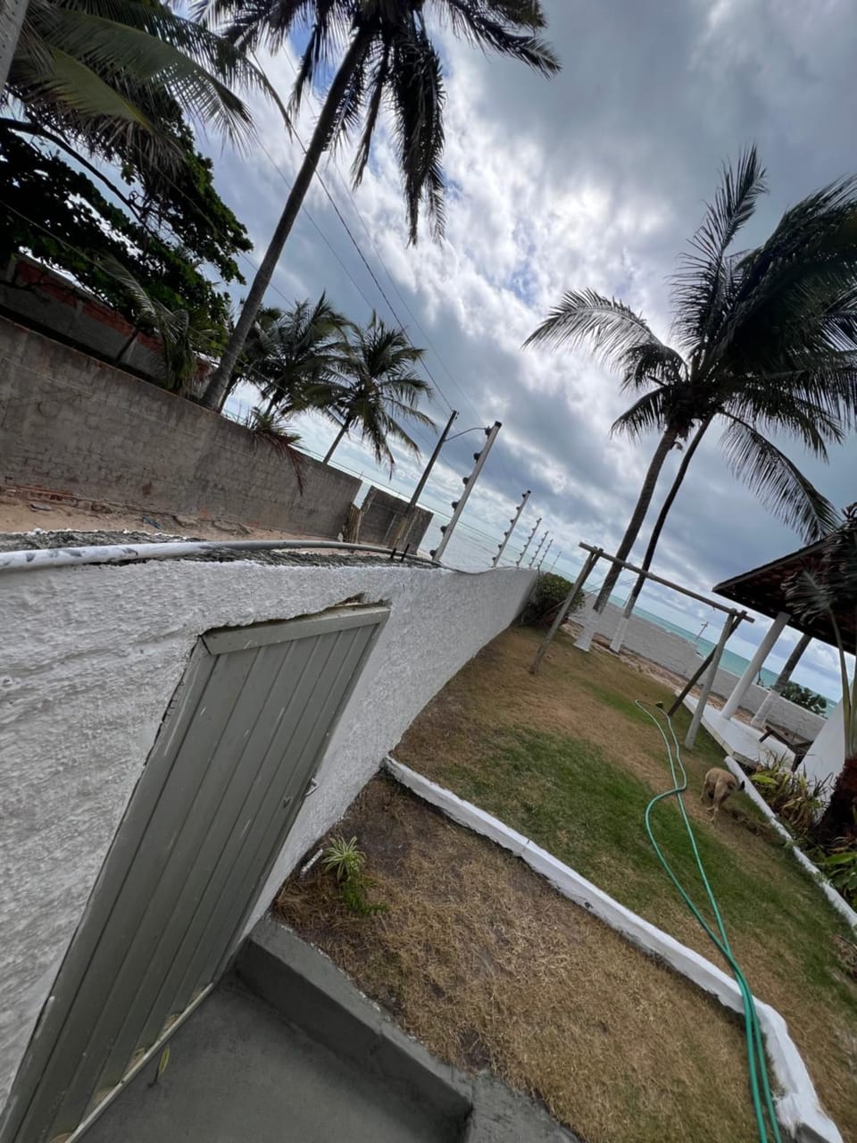 Sea view, Street view