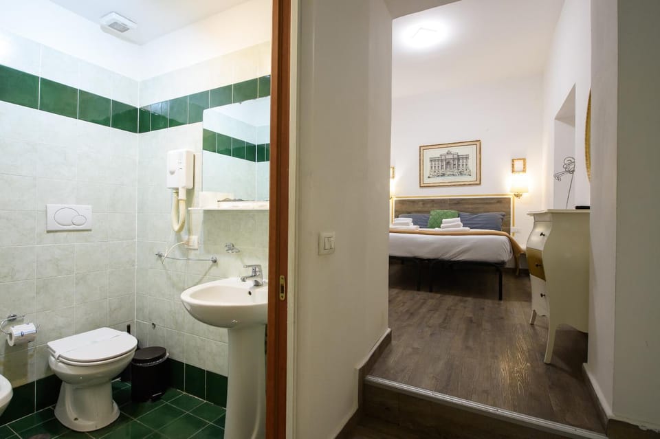 Shower, Toilet, Bed, Bathroom, Photo of the whole room, Bedroom, bidet, towels