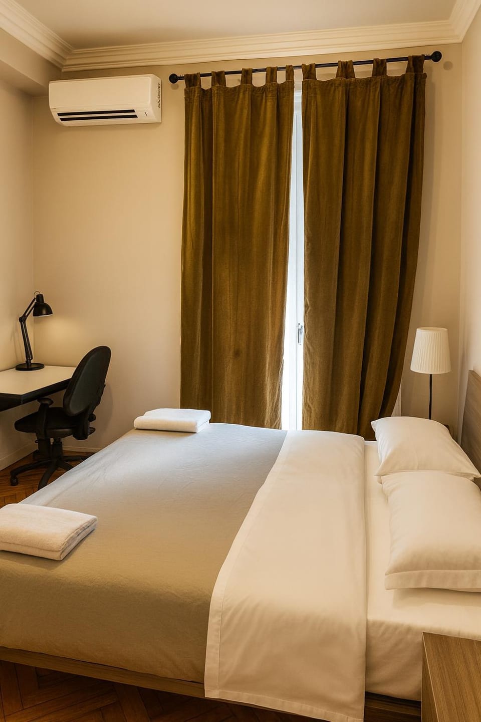 Easy Room Italy Duomo Apartment in Milan
