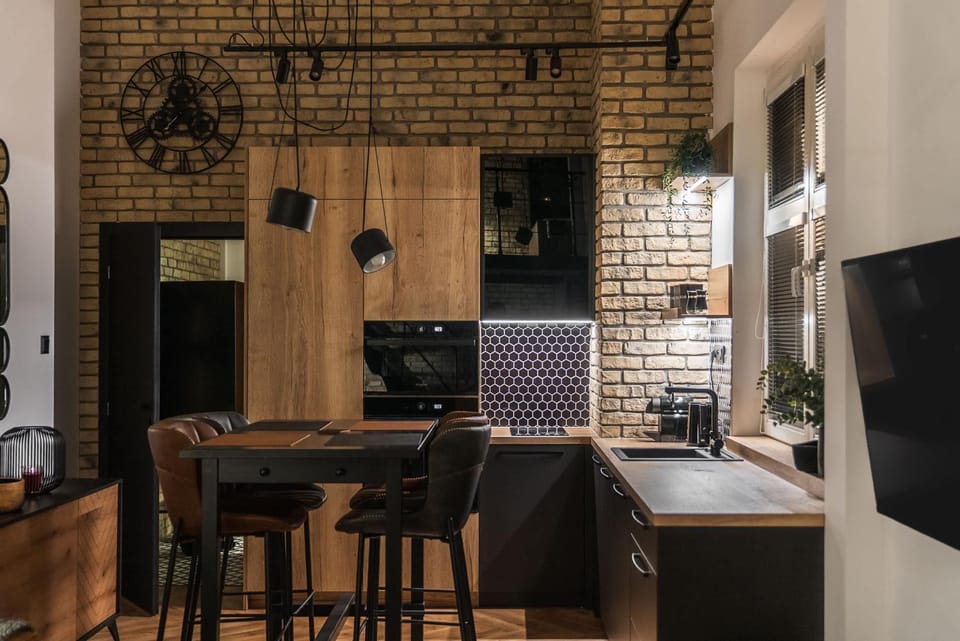 Kitchen or kitchenette, Dining area, oven, stove
