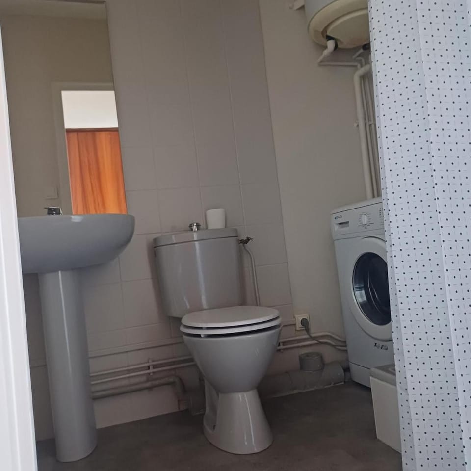 Furnished studio in city center in a quiet neighborhood Apartment in Bourgogne-Franche-Comté