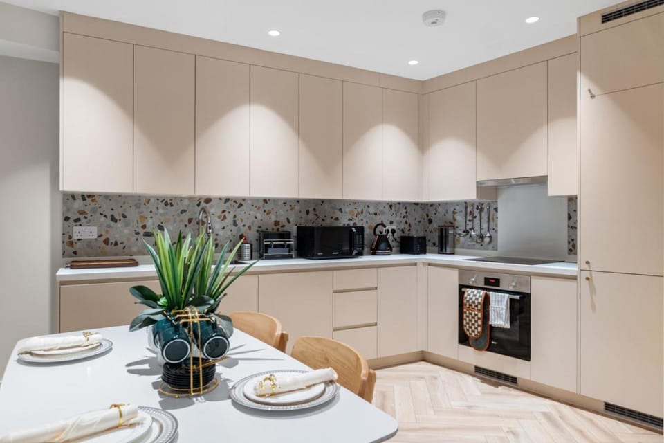 Modern Apartment Ideal for Families and Working Professionals Apartment in London Borough of Southwark