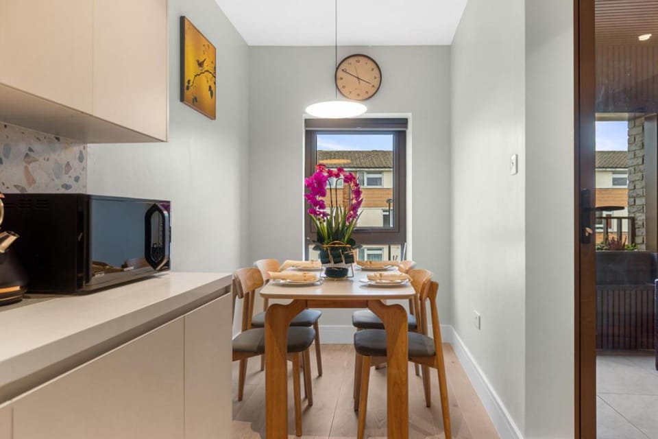 Perfect Apartment Stay for Families and Contractors Apartment in London Borough of Southwark