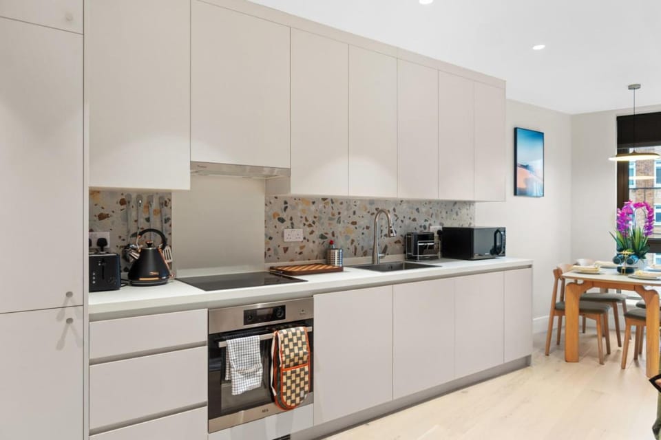 Luxury for Families and Contracters Apartment in London Borough of Southwark