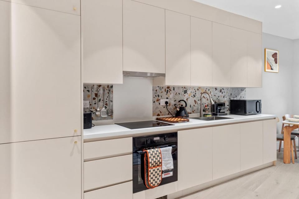 The LuxeHub Apartment in London Borough of Southwark