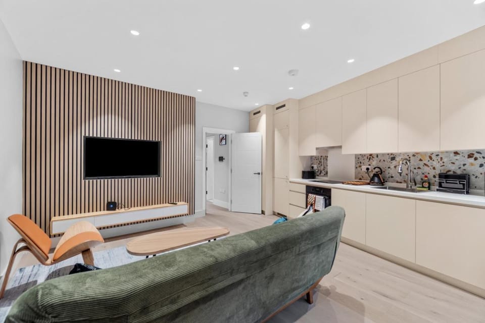 The LuxeHub Apartment in London Borough of Southwark