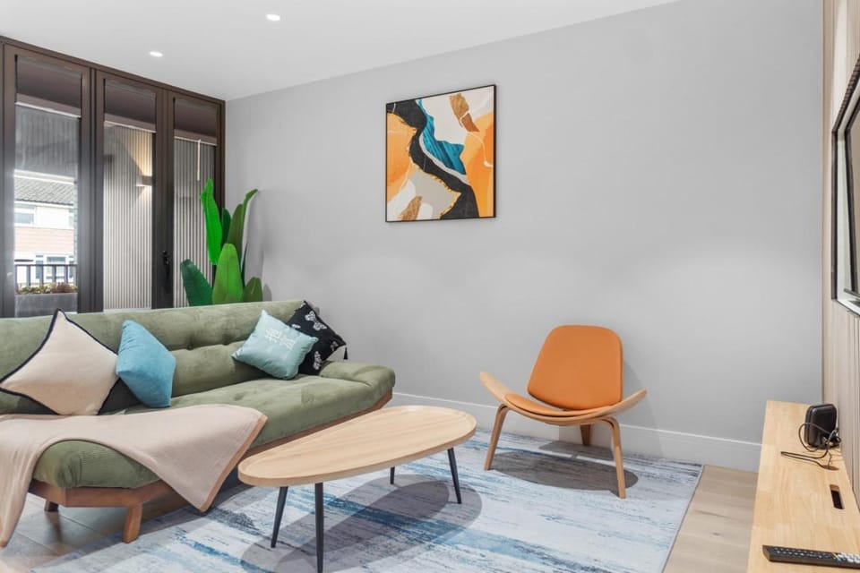 The LuxeHub Apartment in London Borough of Southwark