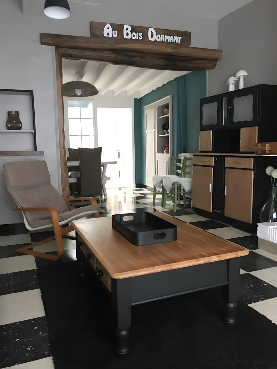 Property building, Living room