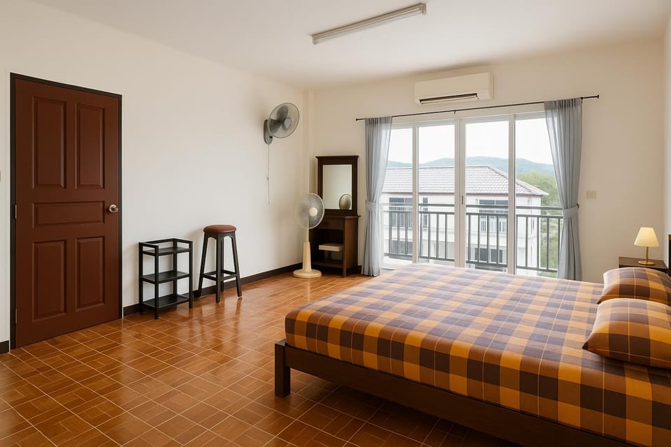 Rose's Roadhouse Bed and Breakfast in Thailand