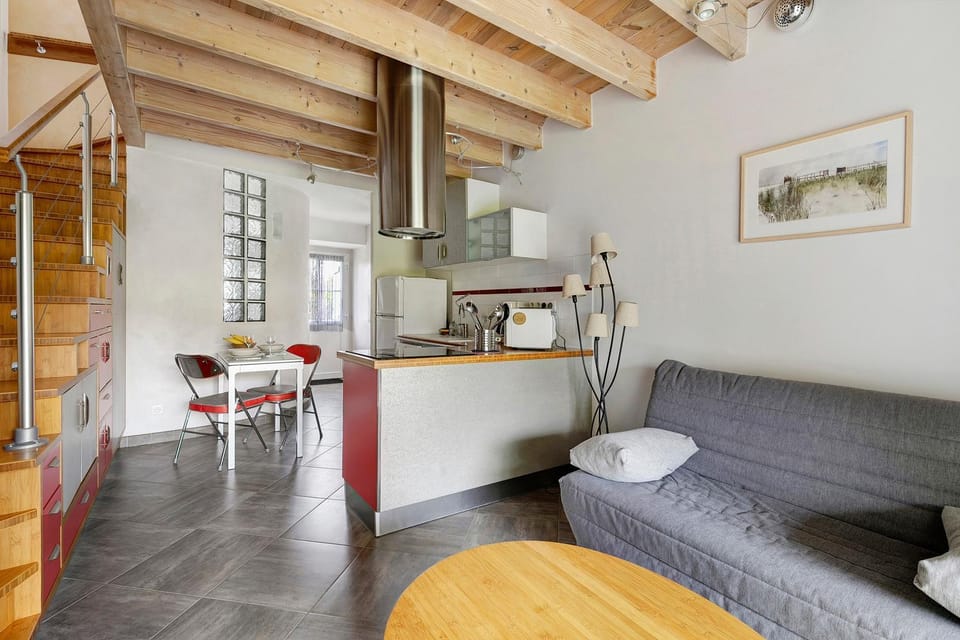 Property building, Living room