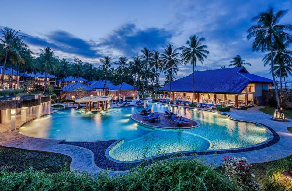 Villa Sundancer Lombok Ocean View with Infinity Pool Villa in Central Sekotong