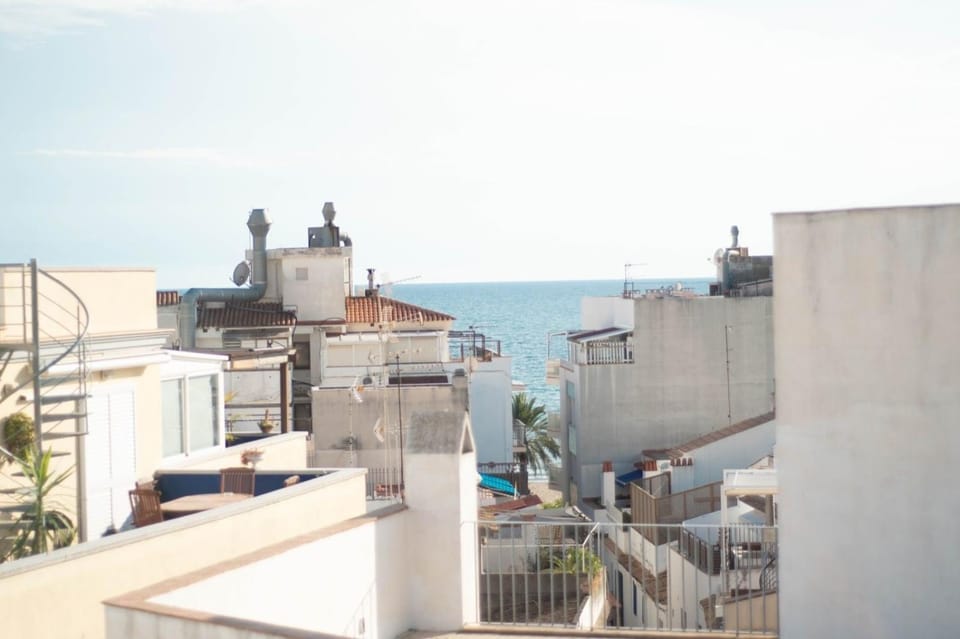 Property building, Sea view