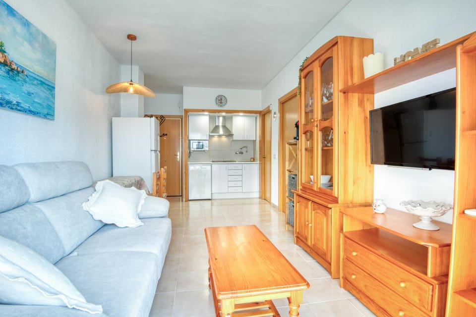 TV and multimedia, Kitchen or kitchenette, Living room, Photo of the whole room, Seating area, wardrobe