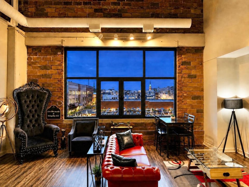 Downtown Loft By Cedar Point Sports Force! House in Sandusky