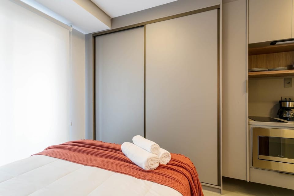 Studio Completo a 500m do Metro Borba Gato AD229 Apartment in Sao Paulo City