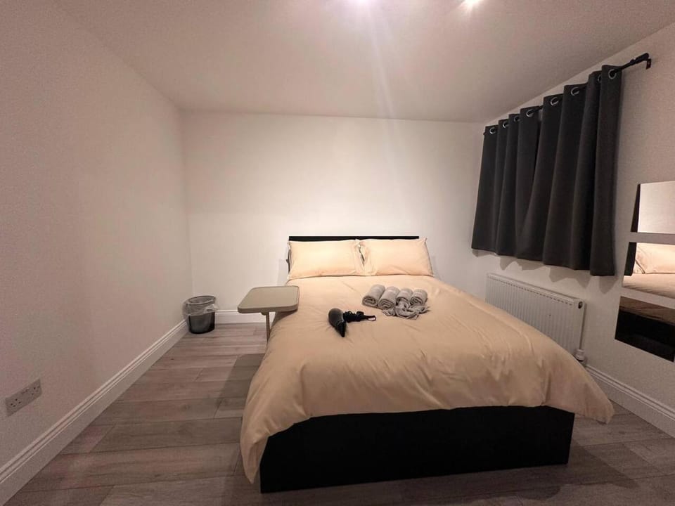 Central London 5 min to metro House in London Borough of Southwark