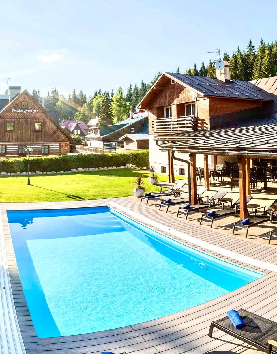 Pool view