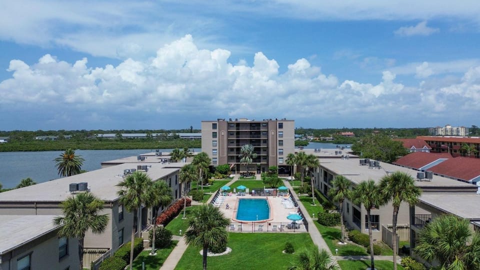 Sea Club #47 - Sea Haven House in Indian Shores