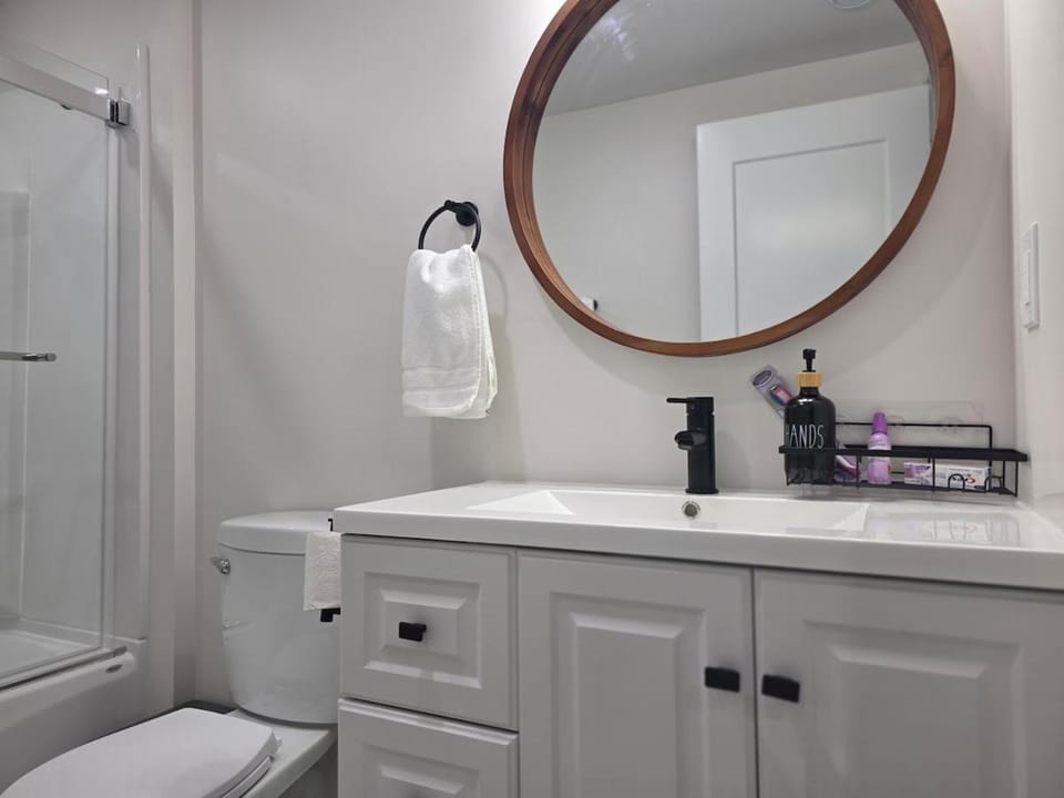 Cozy Haven Suite Apartment in Moncton