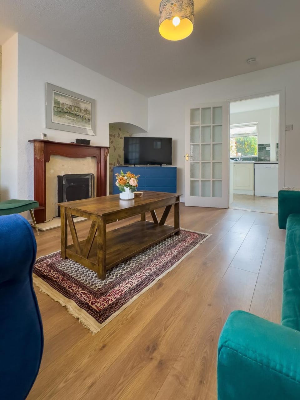 Communal lounge/ TV room, TV and multimedia, Living room, Evening entertainment