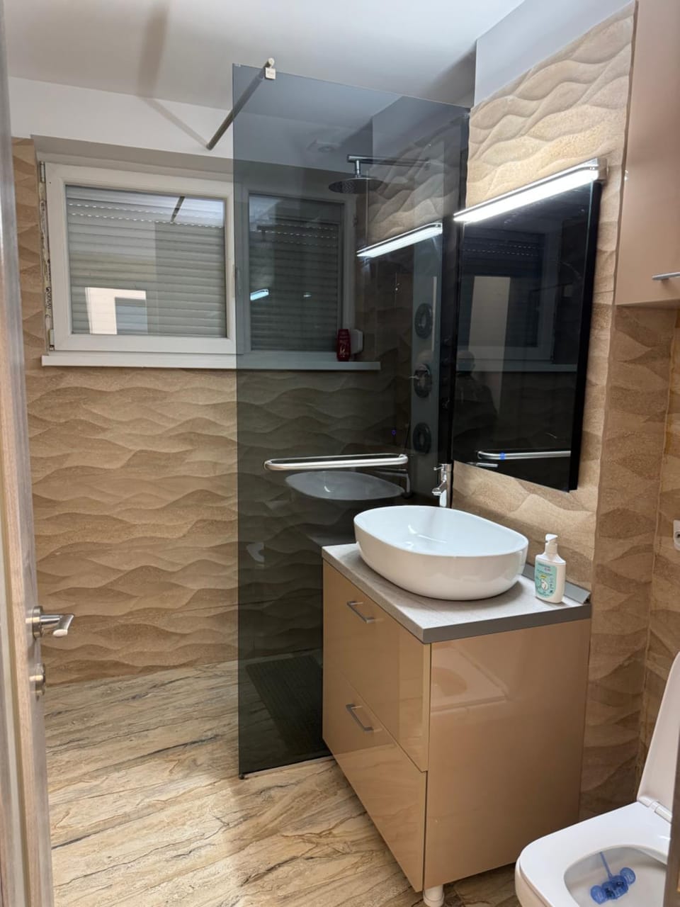 Shower, Bathroom