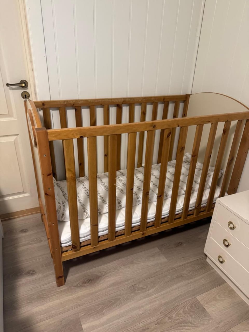 cot