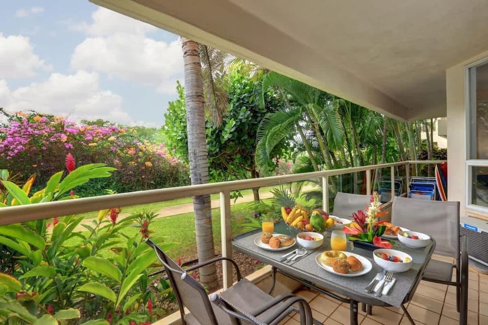 Beach Retreat Walk to Maui Best Shores House in Wailea