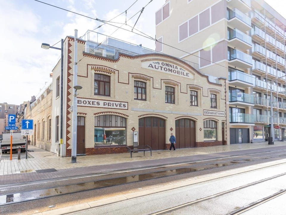 Property building, Other