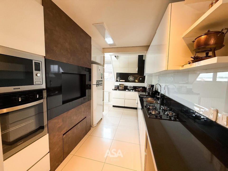 BBQ facilities, Kitchen or kitchenette