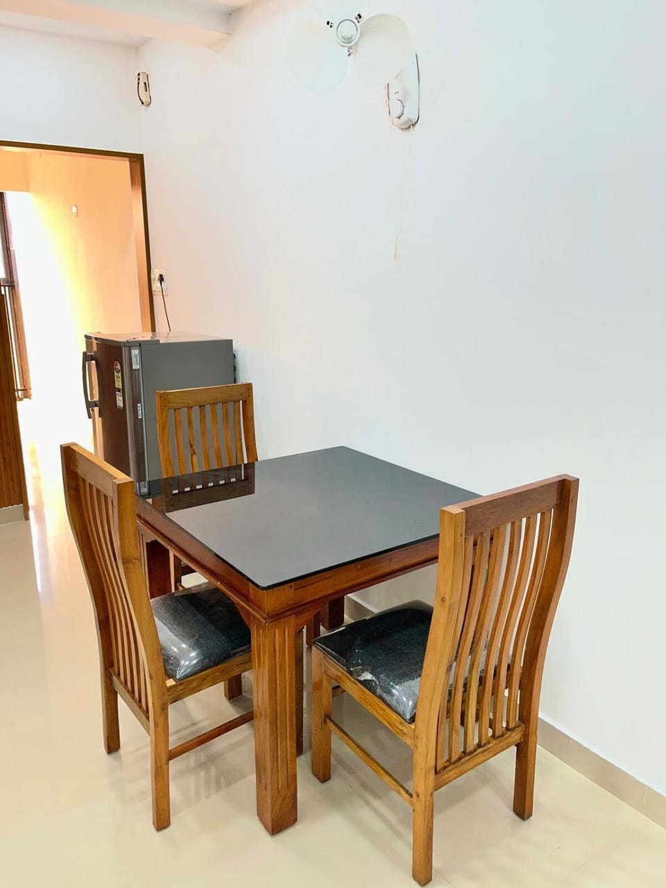 Ample Homes 2BHK Near Aster and AIMS Edappally Apartment in Kochi