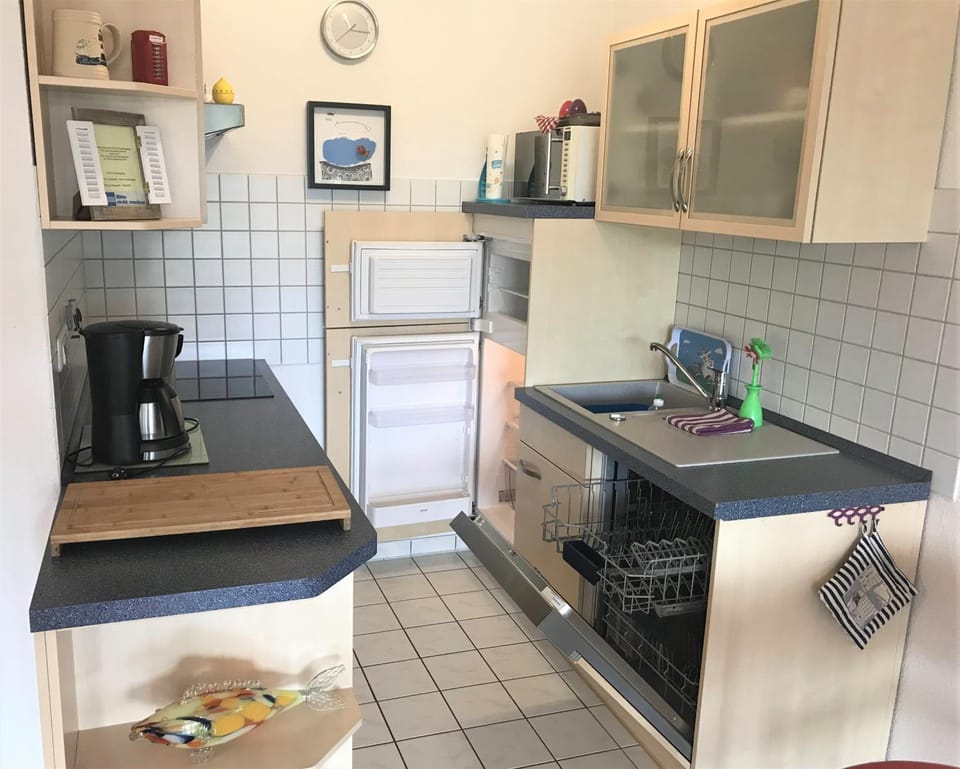 Coffee/tea facilities, Kitchen or kitchenette